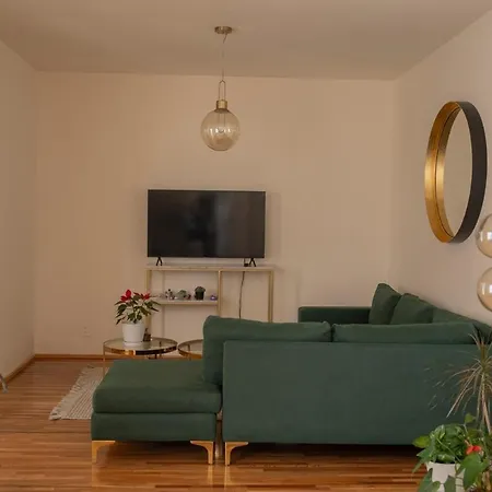 Comfort And Style In Condesa