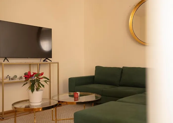 Comfort And Style In Condesa Apartment *