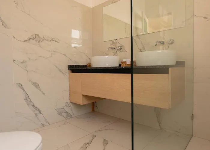 Apartment Comfort And Style In Condesa